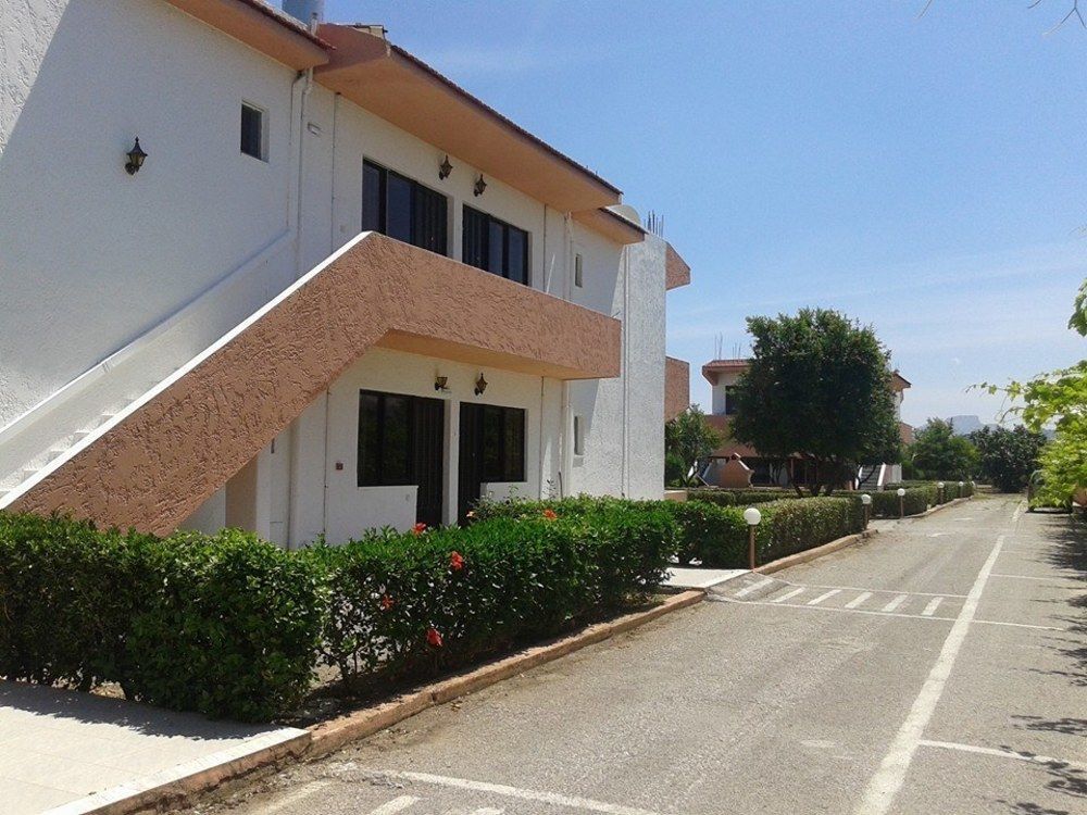 Kyriakos Studios Afantou Exteriör bild